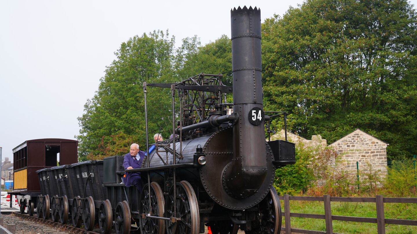 Replica engine to recreate historic rail journey in the UK