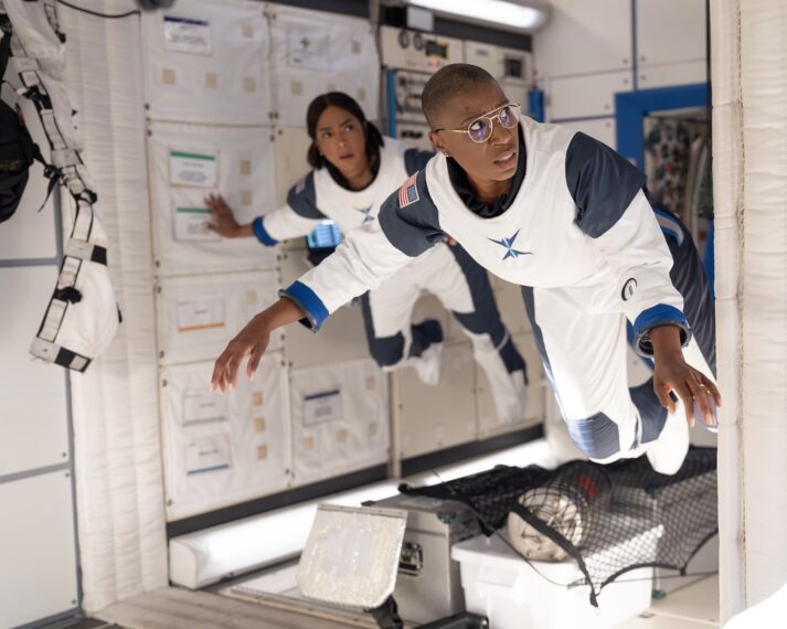 Angela Bassett as Athena, Aisha Hinds as Hen — '9-1-1' Season 9 Episode 3