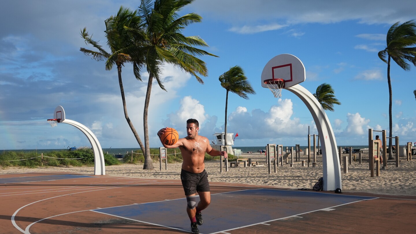 Fort Lauderdale beach basketball courts face luxury development threat