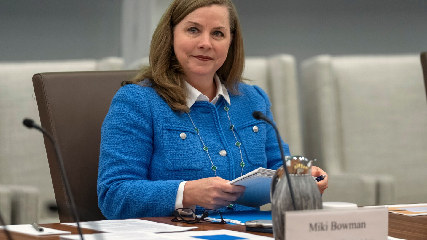 Federal Reserve releases new guidance for bank oversight in move praised by industry