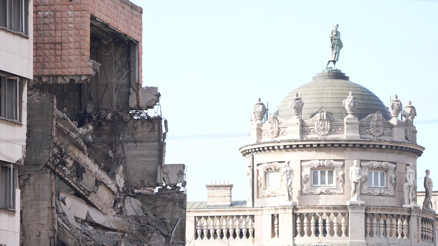 <br />
<b>Warning</b>:  Undefined variable $myimgalt in <b>/www/wwwroot/centerheight.com/wp-content/themes/ennews001/single.php</b> on line <b>213</b><br />
