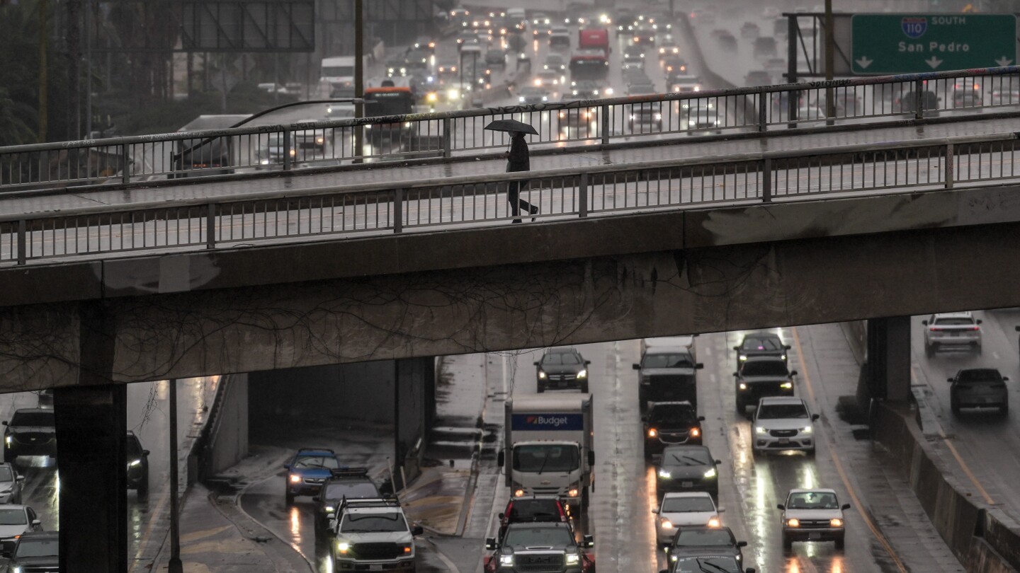 <br />
<b>Warning</b>:  Undefined variable $myimgalt in <b>/www/wwwroot/centerheight.com/wp-content/themes/ennews001/single.php</b> on line <b>213</b><br />
