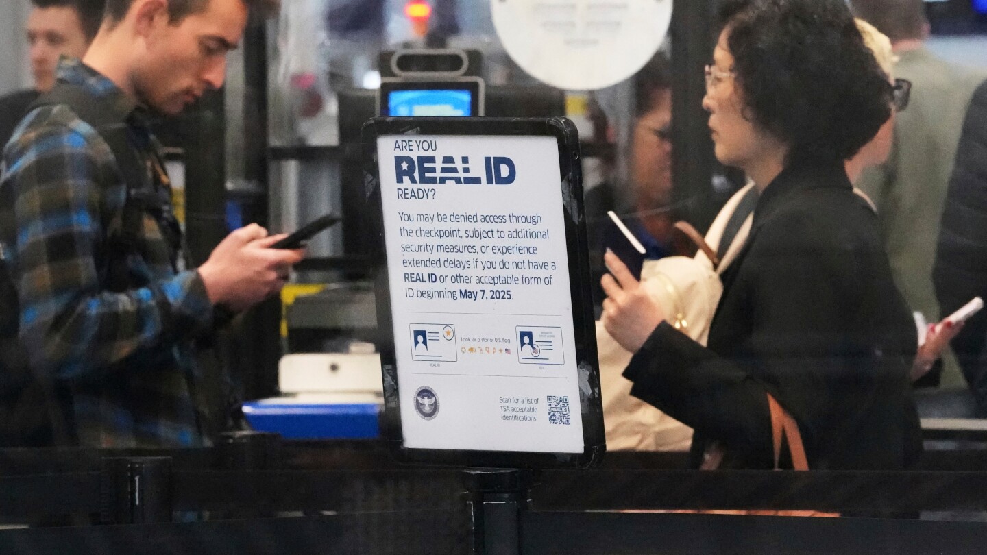 TSA sets $45 fee for USA passengers without a REAL ID